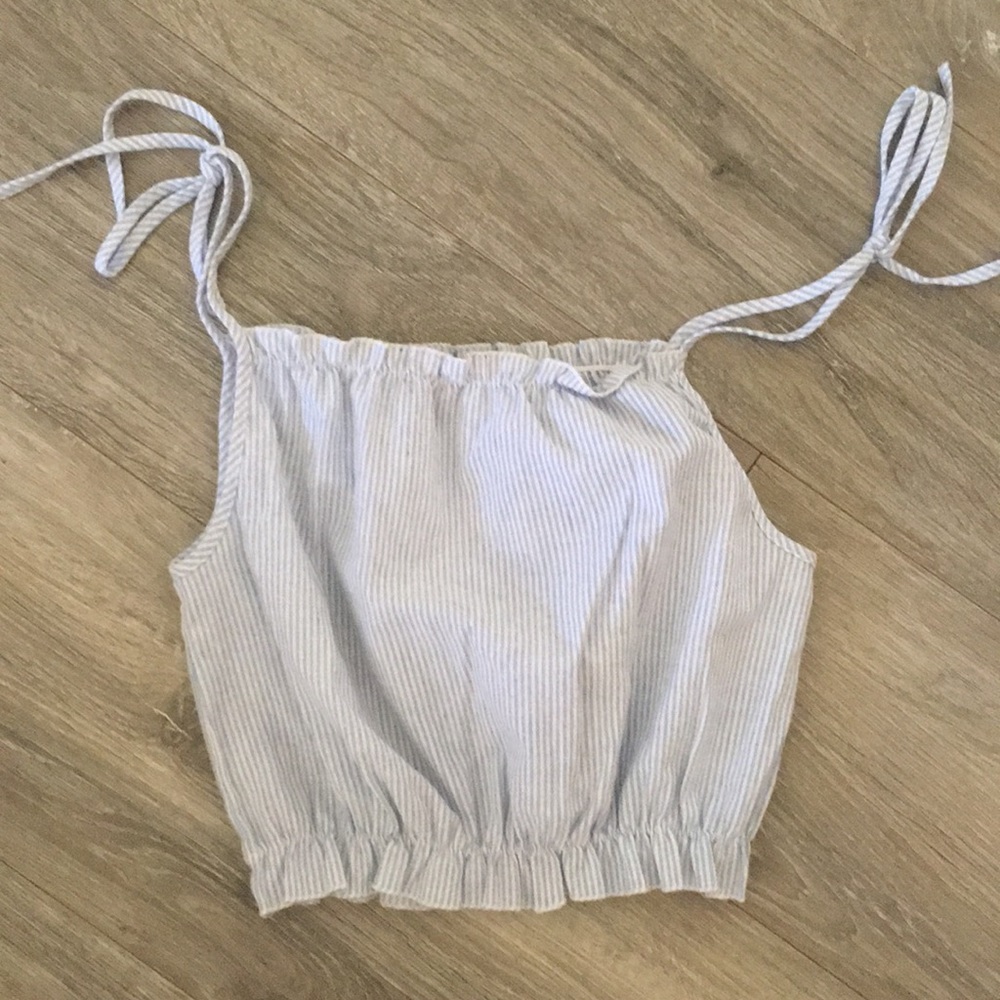 PacSun blue and white crop top.